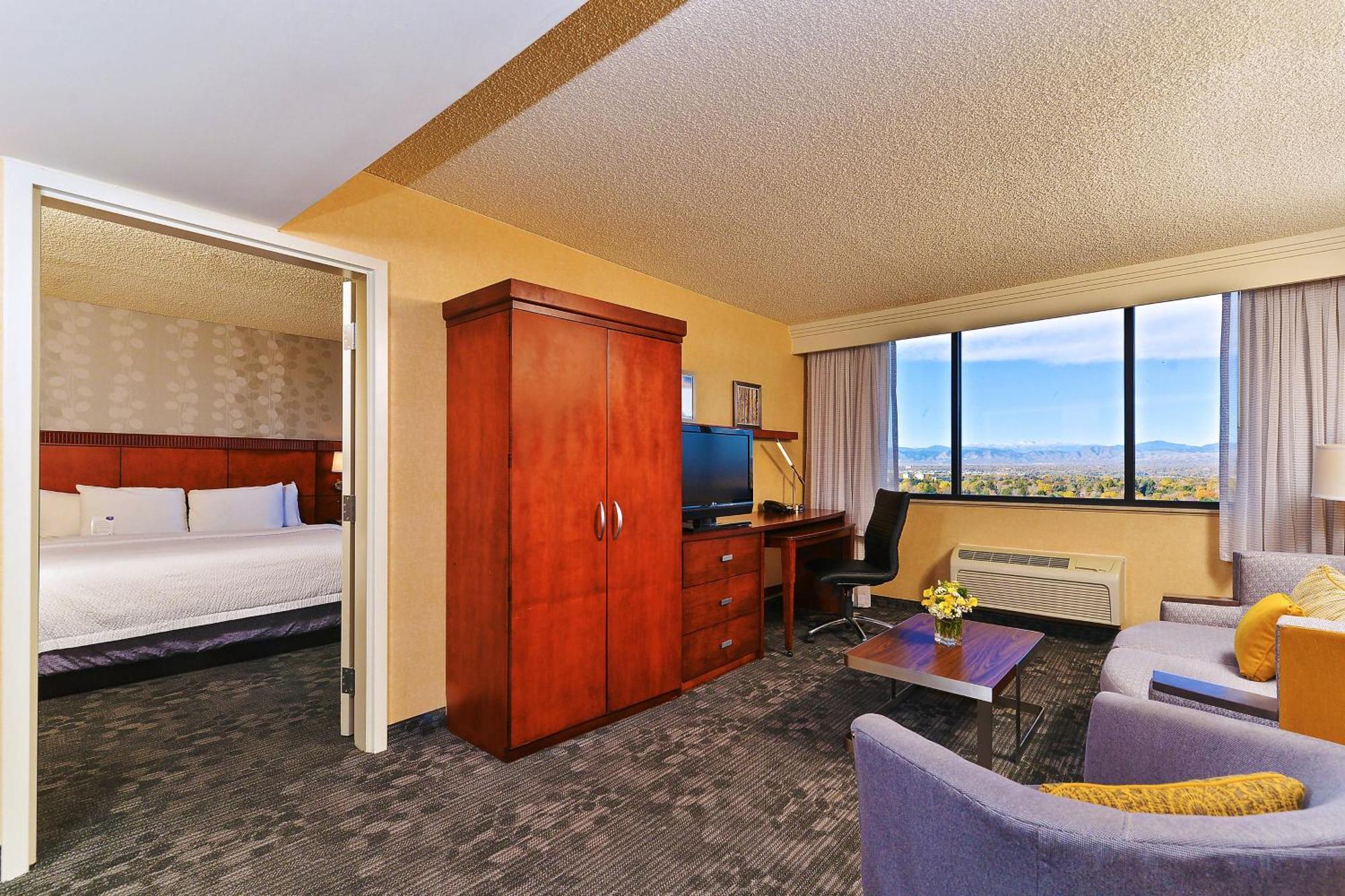 Courtyard By Marriott Denver Cherry Creek Ngoại thất bức ảnh