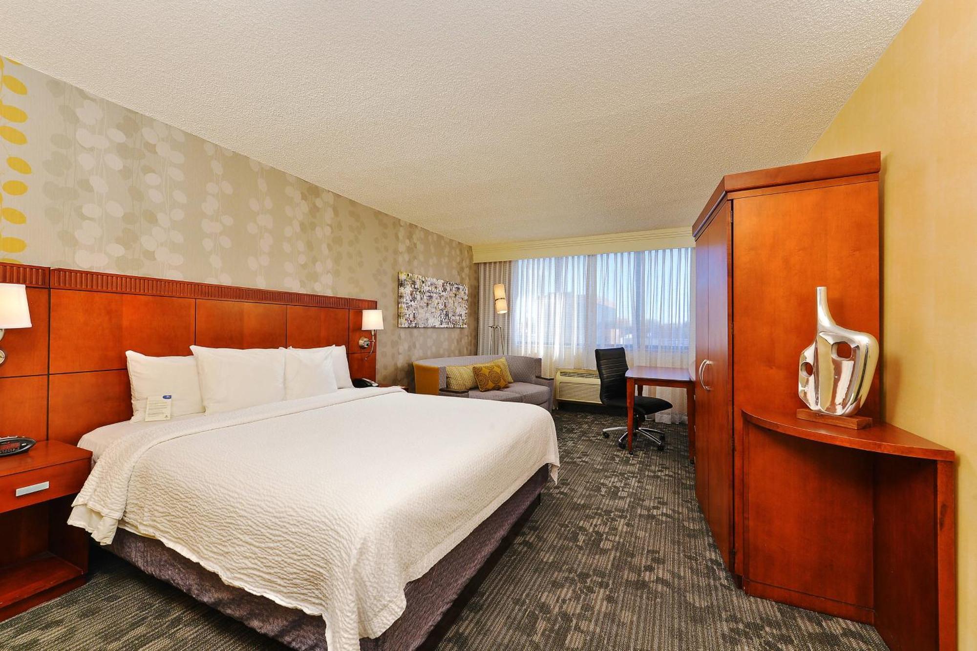 Courtyard By Marriott Denver Cherry Creek Ngoại thất bức ảnh
